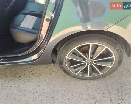 Черный Рено Меган, объемом двигателя 1.46 л и пробегом 240 тыс. км за 9000 $, фото 5 на Automoto.ua