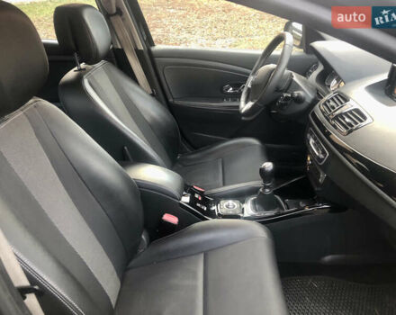 Черный Рено Меган, объемом двигателя 1.46 л и пробегом 282 тыс. км за 8500 $, фото 14 на Automoto.ua
