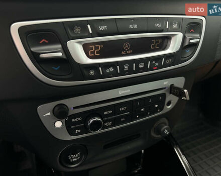 Черный Рено Меган, объемом двигателя 1.5 л и пробегом 216 тыс. км за 8399 $, фото 14 на Automoto.ua