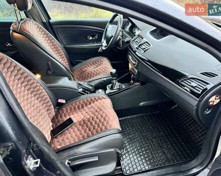 Черный Рено Меган, объемом двигателя 1.46 л и пробегом 297 тыс. км за 7000 $, фото 20 на Automoto.ua