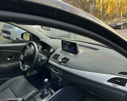 Черный Рено Меган, объемом двигателя 1.6 л и пробегом 252 тыс. км за 5999 $, фото 15 на Automoto.ua