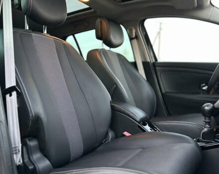 Черный Рено Меган, объемом двигателя 1.5 л и пробегом 270 тыс. км за 8900 $, фото 32 на Automoto.ua