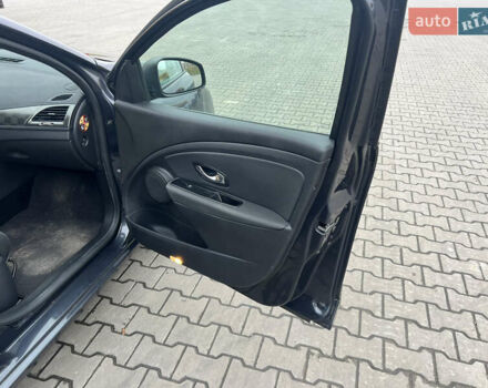 Черный Рено Меган, объемом двигателя 1.5 л и пробегом 233 тыс. км за 8200 $, фото 25 на Automoto.ua