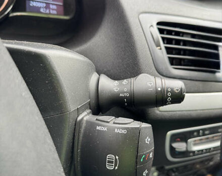 Черный Рено Меган, объемом двигателя 1.5 л и пробегом 240 тыс. км за 8200 $, фото 28 на Automoto.ua