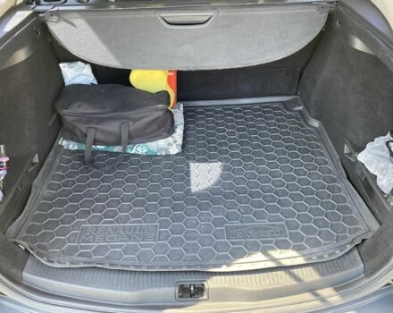 Черный Рено Меган, объемом двигателя 1.5 л и пробегом 274 тыс. км за 7800 $, фото 10 на Automoto.ua