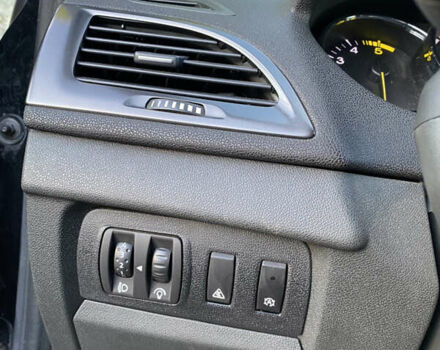 Чорний Рено Меган, об'ємом двигуна 1.46 л та пробігом 211 тис. км за 8600 $, фото 8 на Automoto.ua