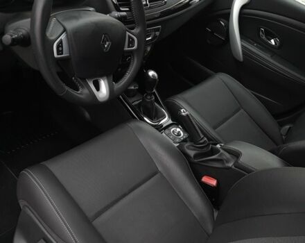 Черный Рено Меган, объемом двигателя 1.46 л и пробегом 240 тыс. км за 9350 $, фото 11 на Automoto.ua