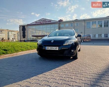 Черный Рено Меган, объемом двигателя 1.5 л и пробегом 228 тыс. км за 7800 $, фото 10 на Automoto.ua