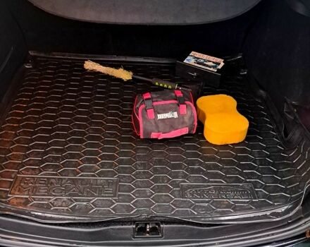 Чорний Рено Меган, об'ємом двигуна 1.5 л та пробігом 251 тис. км за 8300 $, фото 5 на Automoto.ua