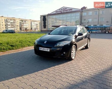 Черный Рено Меган, объемом двигателя 1.5 л и пробегом 228 тыс. км за 7800 $, фото 11 на Automoto.ua