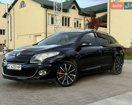 Рено Меган 2012 в Луцке на Automoto.ua Черный Рено Меган, объемом двигателя 1.46 л и пробегом 246 тыс. км за 7600 $, фото 1 на Automoto.ua