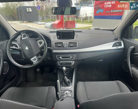 Чорний Рено Меган, об'ємом двигуна 1.46 л та пробігом 276 тис. км за 8200 $, фото 4 на Automoto.ua