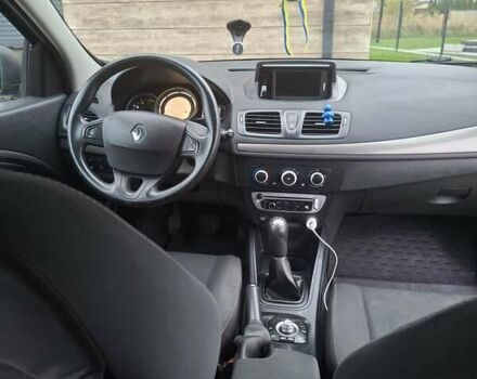 Черный Рено Меган, объемом двигателя 1.5 л и пробегом 400 тыс. км за 6700 $, фото 1 на Automoto.ua