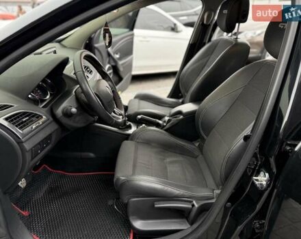 Черный Рено Меган, объемом двигателя 1.5 л и пробегом 290 тыс. км за 8700 $, фото 12 на Automoto.ua