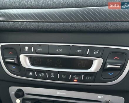 Рено Меган 2012 в Николаеве на Automoto.ua Черный Рено Меган, объемом двигателя 1.5 л и пробегом 275 тыс. км за 7700 $, фото 43 на Automoto.ua