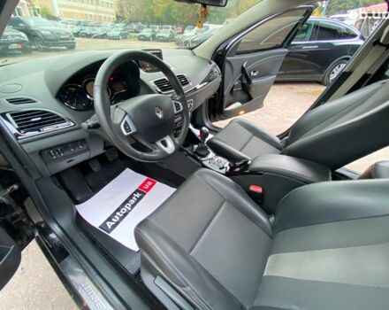 Чорний Рено Меган, об'ємом двигуна 1.5 л та пробігом 269 тис. км за 9390 $, фото 22 на Automoto.ua