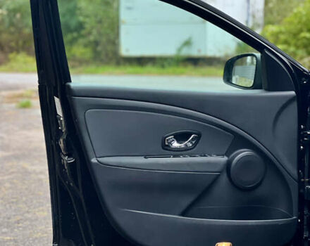 Черный Рено Меган, объемом двигателя 1.46 л и пробегом 221 тыс. км за 8100 $, фото 17 на Automoto.ua