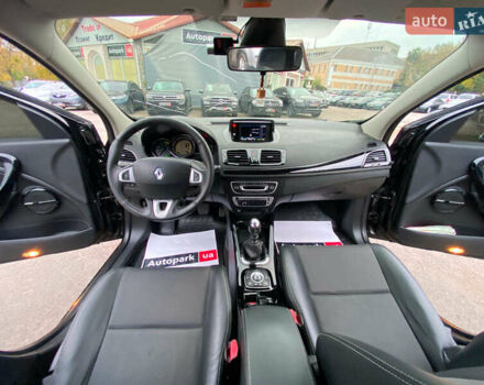 Черный Рено Меган, объемом двигателя 1.5 л и пробегом 269 тыс. км за 9390 $, фото 24 на Automoto.ua