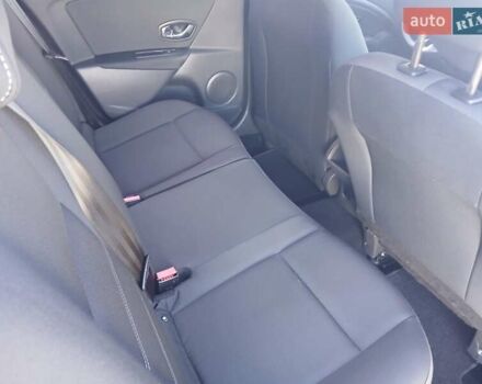 Рено Меган 2013 в Киеве на Automoto.ua Черный Рено Меган, объемом двигателя 1.46 л и пробегом 238 тыс. км за 8500 $, фото 17 на Automoto.ua