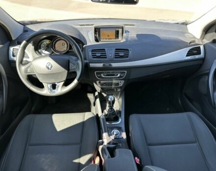 Черный Рено Меган, объемом двигателя 1.5 л и пробегом 229 тыс. км за 8800 $, фото 7 на Automoto.ua