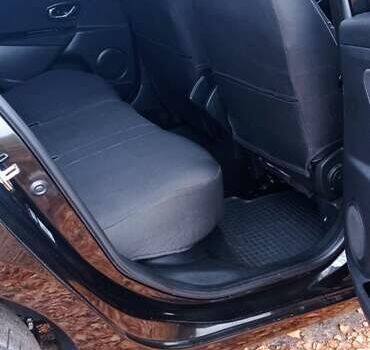 Черный Рено Меган, объемом двигателя 1.5 л и пробегом 244 тыс. км за 8100 $, фото 8 на Automoto.ua