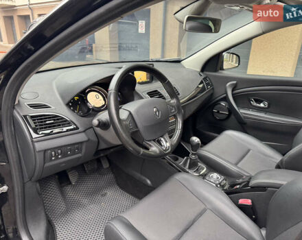 Черный Рено Меган, объемом двигателя 1.5 л и пробегом 290 тыс. км за 8350 $, фото 39 на Automoto.ua