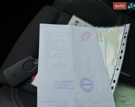 Черный Рено Меган, объемом двигателя 1.5 л и пробегом 237 тыс. км за 9300 $, фото 54 на Automoto.ua