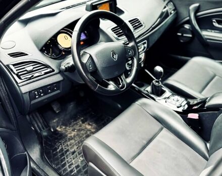 Черный Рено Меган, объемом двигателя 1.5 л и пробегом 186 тыс. км за 9599 $, фото 3 на Automoto.ua