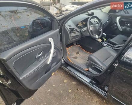 Черный Рено Меган, объемом двигателя 1.5 л и пробегом 208 тыс. км за 7450 $, фото 14 на Automoto.ua