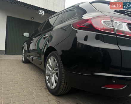 Черный Рено Меган, объемом двигателя 1.5 л и пробегом 238 тыс. км за 9200 $, фото 19 на Automoto.ua