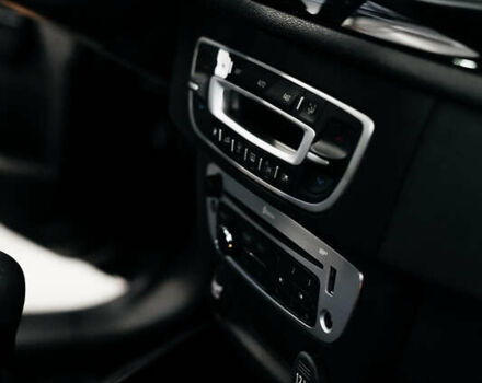 Черный Рено Меган, объемом двигателя 1.46 л и пробегом 290 тыс. км за 8400 $, фото 32 на Automoto.ua