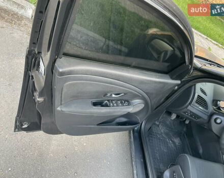 Черный Рено Меган, объемом двигателя 1.5 л и пробегом 300 тыс. км за 7400 $, фото 12 на Automoto.ua