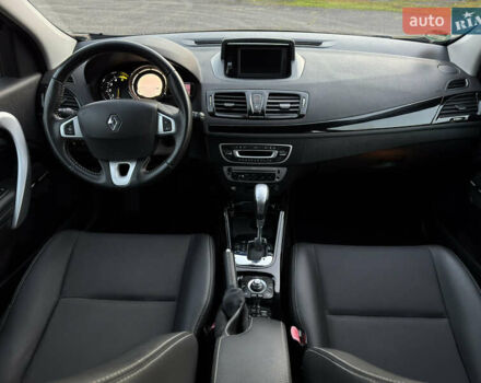 Черный Рено Меган, объемом двигателя 1.5 л и пробегом 240 тыс. км за 8950 $, фото 87 на Automoto.ua