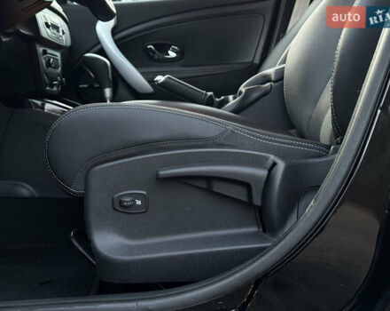 Черный Рено Меган, объемом двигателя 1.5 л и пробегом 240 тыс. км за 8950 $, фото 56 на Automoto.ua