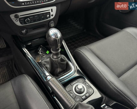 Черный Рено Меган, объемом двигателя 1.5 л и пробегом 280 тыс. км за 8600 $, фото 46 на Automoto.ua