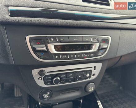 Черный Рено Меган, объемом двигателя 1.5 л и пробегом 280 тыс. км за 8600 $, фото 45 на Automoto.ua