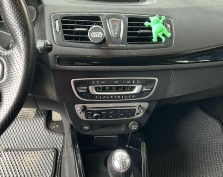 Черный Рено Меган, объемом двигателя 1.5 л и пробегом 345 тыс. км за 8300 $, фото 13 на Automoto.ua