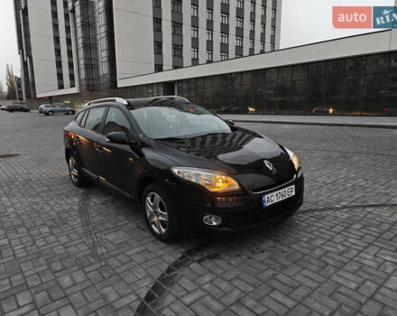 Чорний Рено Меган, об'ємом двигуна 1.46 л та пробігом 264 тис. км за 7950 $, фото 5 на Automoto.ua