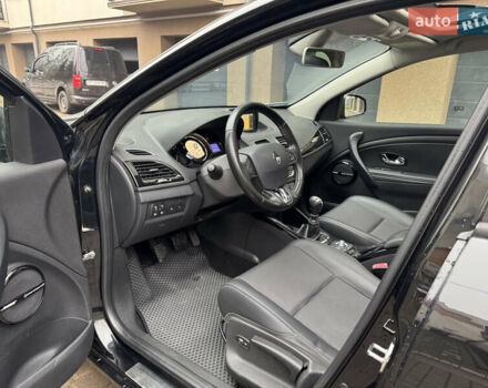Черный Рено Меган, объемом двигателя 1.5 л и пробегом 290 тыс. км за 8350 $, фото 38 на Automoto.ua