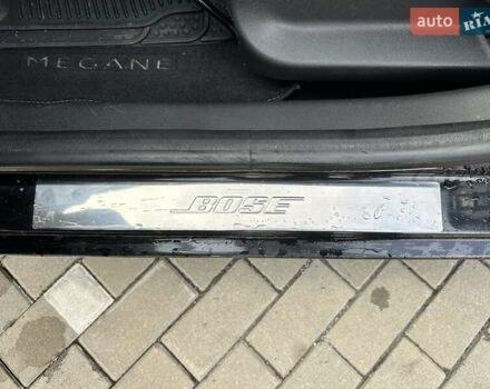 Чорний Рено Меган, об'ємом двигуна 1.6 л та пробігом 198 тис. км за 9500 $, фото 53 на Automoto.ua