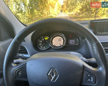 Черный Рено Меган, объемом двигателя 1.5 л и пробегом 243 тыс. км за 7999 $, фото 7 на Automoto.ua