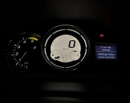 Рено Меган 2013 в Львове на Automoto.ua Черный Рено Меган, объемом двигателя 1.46 л и пробегом 248 тыс. км за 8500 $, фото 12 на Automoto.ua