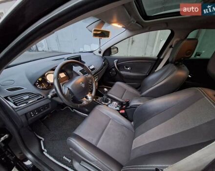 Черный Рено Меган, объемом двигателя 1.5 л и пробегом 287 тыс. км за 8700 $, фото 11 на Automoto.ua