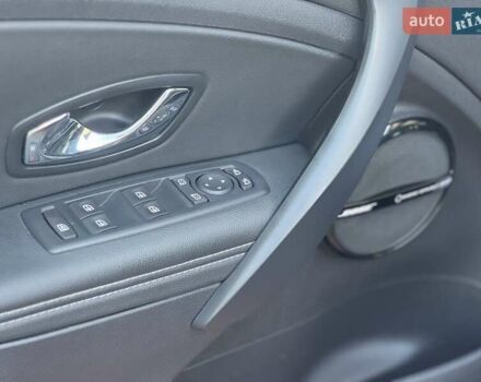 Чорний Рено Меган, об'ємом двигуна 1.5 л та пробігом 264 тис. км за 9300 $, фото 4 на Automoto.ua