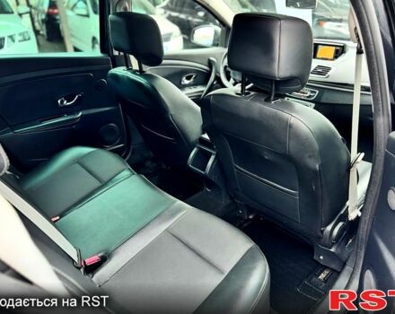 Черный Рено Меган, объемом двигателя 1.5 л и пробегом 186 тыс. км за 9599 $, фото 4 на Automoto.ua