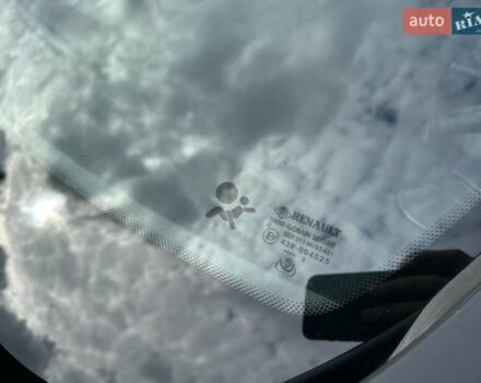 Чорний Рено Меган, об'ємом двигуна 1.6 л та пробігом 198 тис. км за 9500 $, фото 41 на Automoto.ua