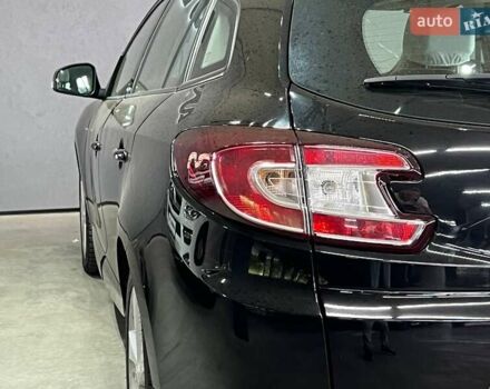Черный Рено Меган, объемом двигателя 1.46 л и пробегом 294 тыс. км за 9200 $, фото 5 на Automoto.ua