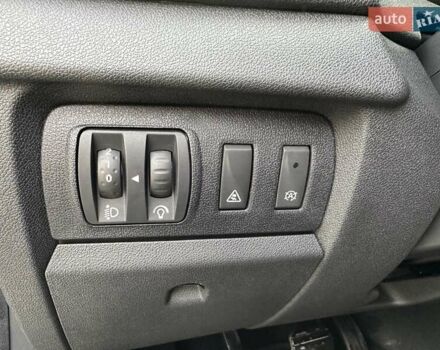 Чорний Рено Меган, об'ємом двигуна 1.6 л та пробігом 198 тис. км за 9500 $, фото 54 на Automoto.ua