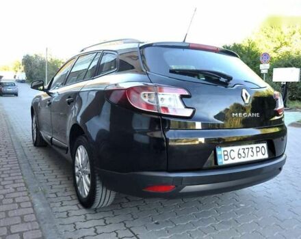 Черный Рено Меган, объемом двигателя 1.5 л и пробегом 240 тыс. км за 6999 $, фото 7 на Automoto.ua
