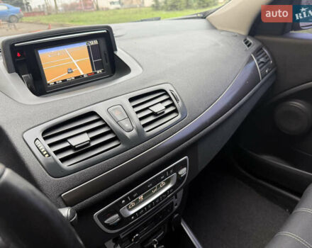 Черный Рено Меган, объемом двигателя 1.46 л и пробегом 255 тыс. км за 7000 $, фото 13 на Automoto.ua